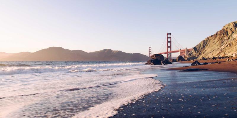 新市民社区融入指南：5帮1互助网络如何借助时间银行模式快速建立本地支持